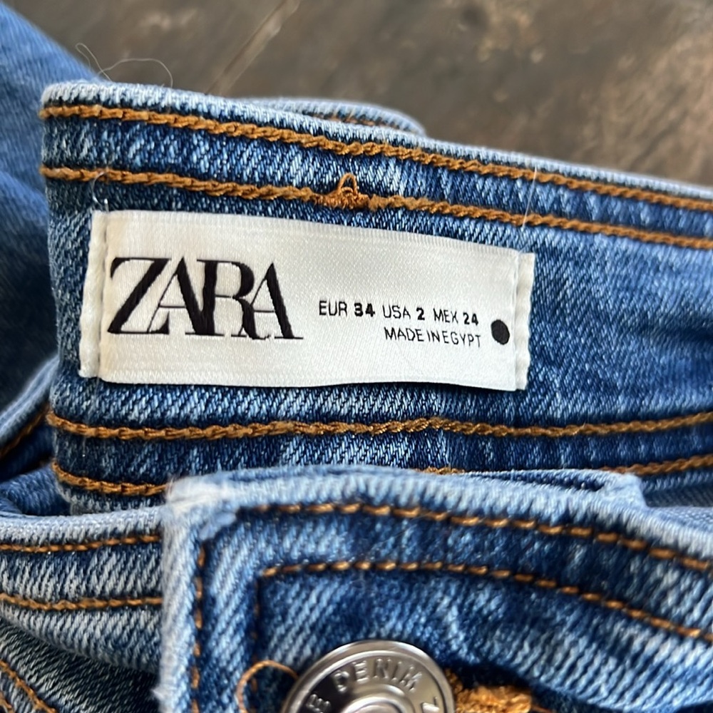 Jeans - Picture 5 of 5